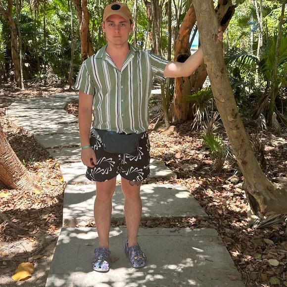 Meet your Posher, Brady - Picture 1 of 1